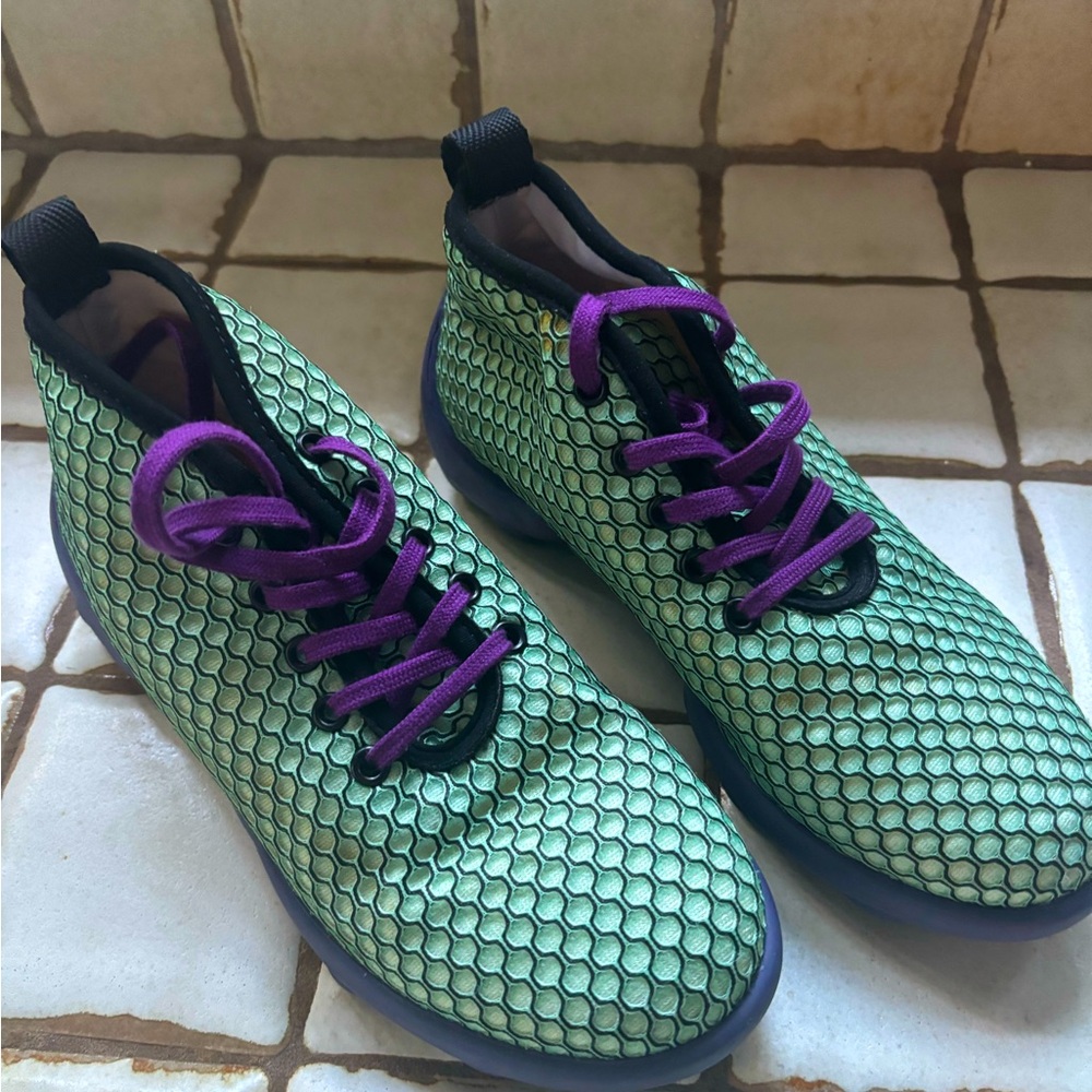 URBAN ANGEL
FLYER VAGAN SNEAKER